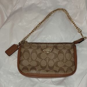 Coach Nolita 19 in Signature Canvas